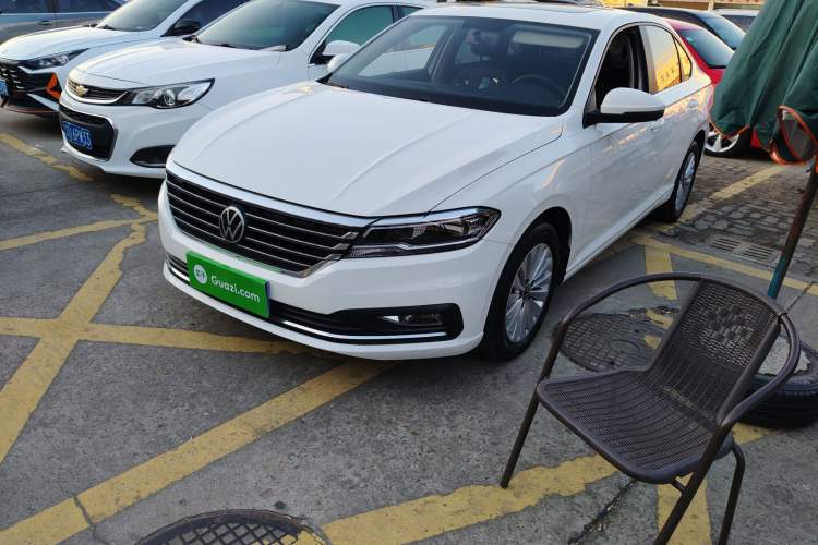 Used Volkswagen Lavida 2021 1.5L Automatic Comfort Edition
