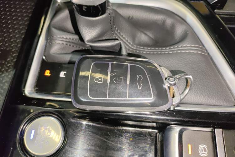 Used Dongfeng Aeolus AX7 2019 1.6T Automatic AI Navigation Model China V Standard