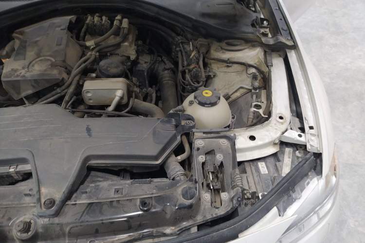 Used BMW 3 Series 2014 320Li Fashion Model
