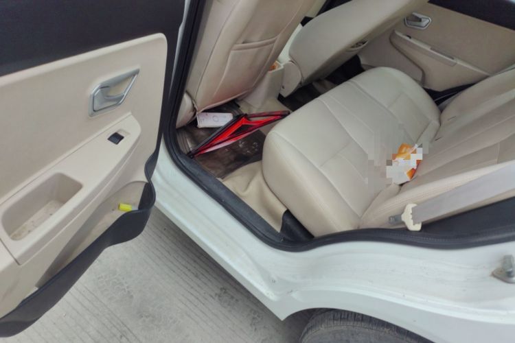 Used Chery Fengyun 2 2013 Hatchback 1.5L Manual Ruiyi Edition