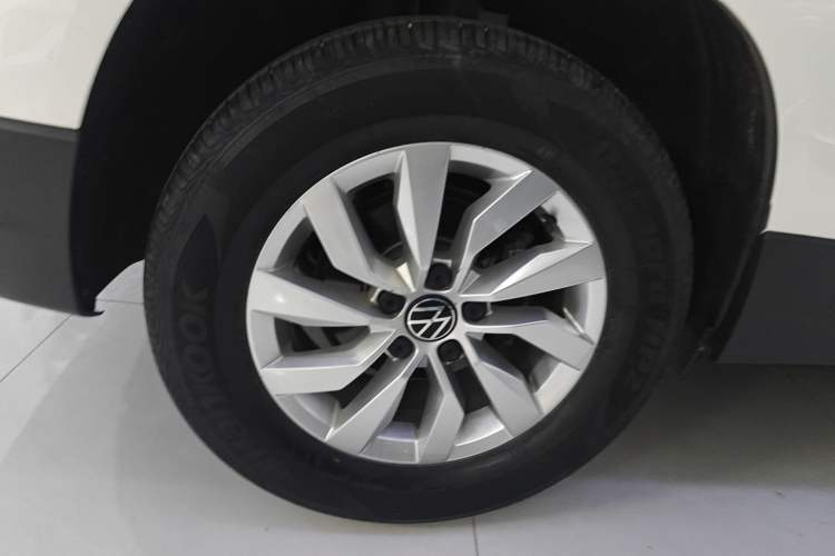 Used Volkswagen Tharu 2022 280TSI Two-Wheel Drive Trend Edition
