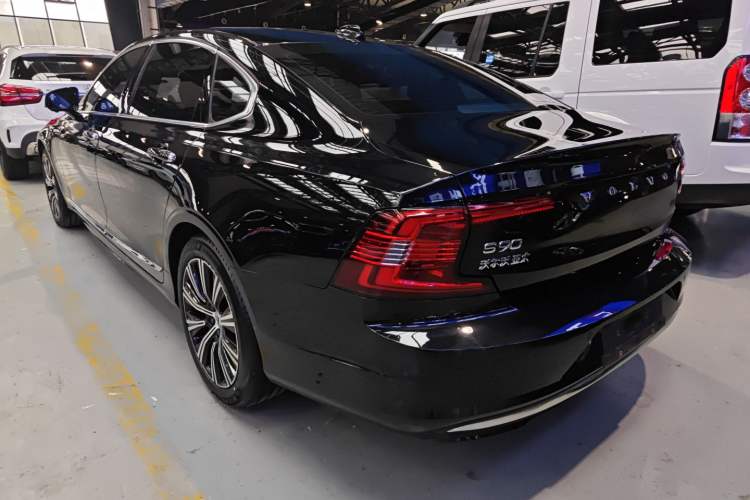 Used Volvo S90 2022 B5 Zhiyi Luxury Edition