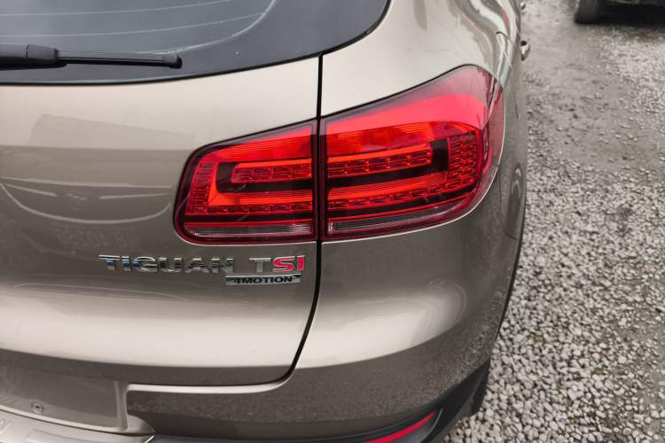 Used Volkswagen Tiguan 2015 1.8TSI Automatic All-Wheel-Drive Luxury Model