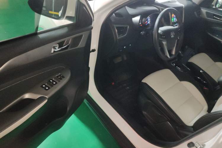 Used Changan CS35 2017 1.6L Automatic Luxury Model