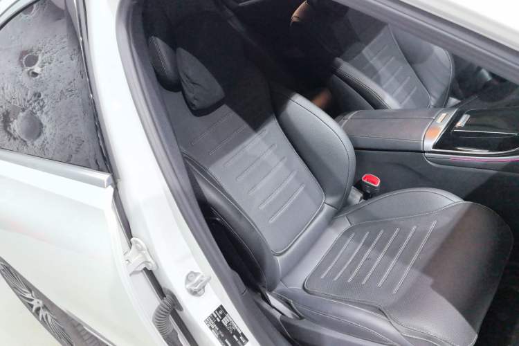 Used Mercedes-Benz C-Class 2023 Restyled C 260 L Sport Edition
