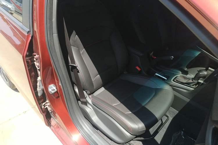 Used Chevrolet Monza 2020 Light Hybrid RS 330T Automatic Comfort Edition
