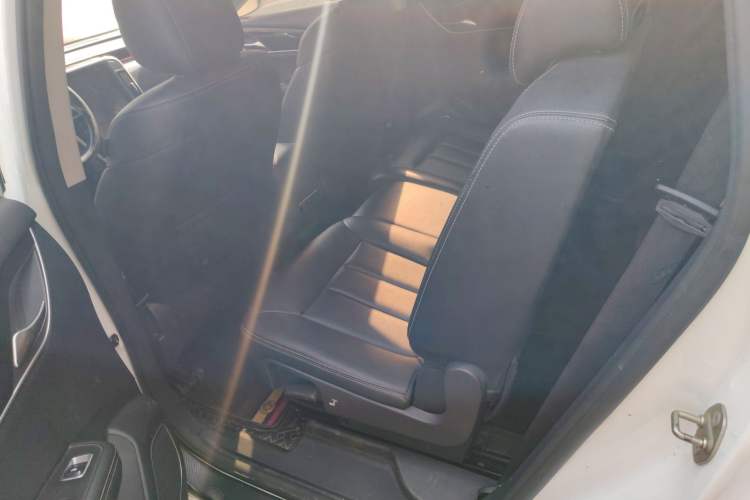 Used BYD Song MAX 2017 1.5T Automatic Smart Connect Luxury 7-Seater
