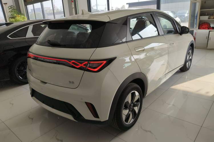 Used BYD Dolphin 2025 420km Free Edition
