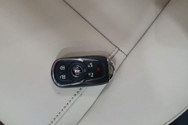 Used Buick GL8 2023 ES Lu Zun Deluxe Model
