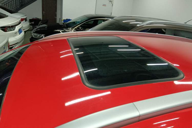 Used Geely Auto Vision X3 2021 PRO 1.5L CVT Deluxe Model
