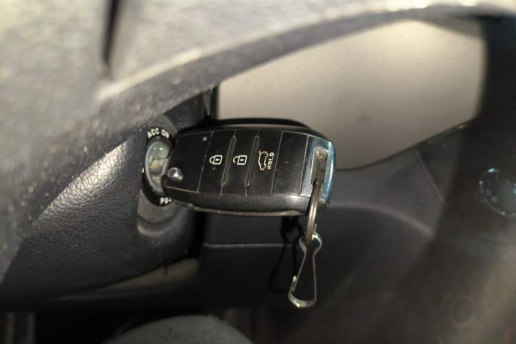 Used Kia Sportage R 2015 2.0L Automatic Two-Wheel Drive GL