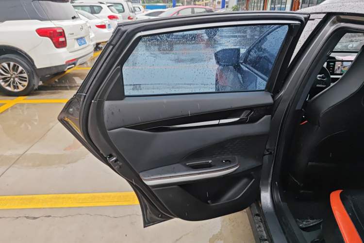 Used Changan UNI-V 2023 1.5T Premium Model