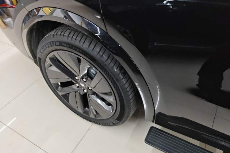 Used Li Auto L9 2024 Ultra Model
