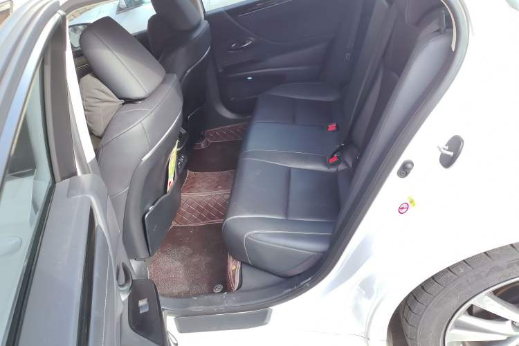 Used Lexus ES 2018 200 Excellence Edition China V Standard