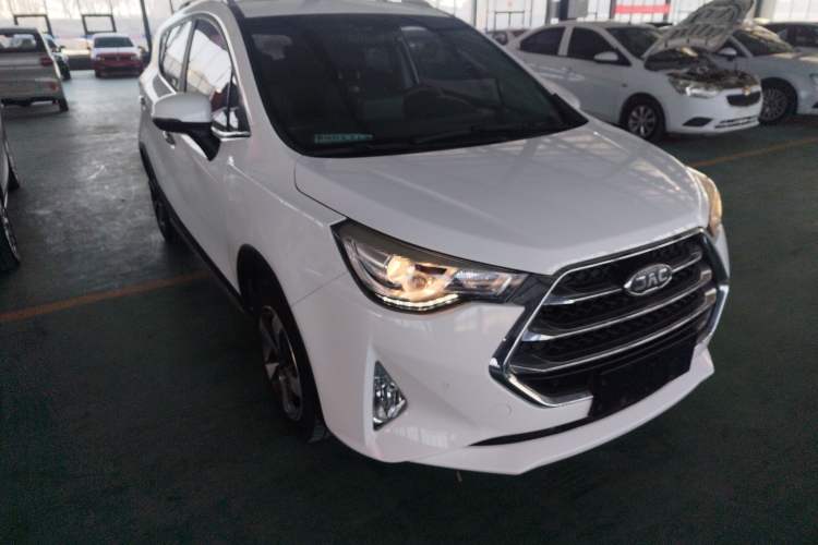 Used  Refine S3 2017 1.5L Manual Luxury Model
