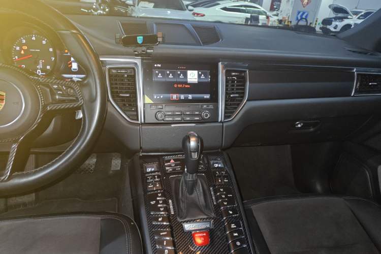 Used Porsche Macan 2017 Macan 2.0T