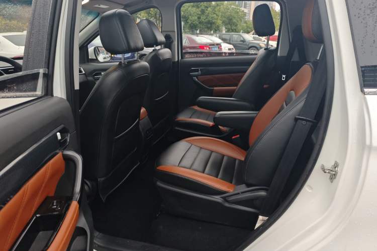 Used Karry K60 2018 1.5L Manual Sunroof Version