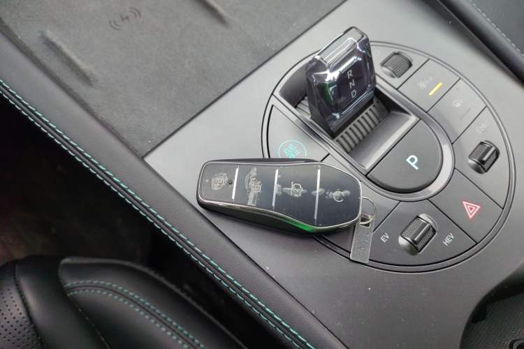 Used BYD Seal 06 New Energy 2025 DM-i Smart Drive 120KM Deluxe Model