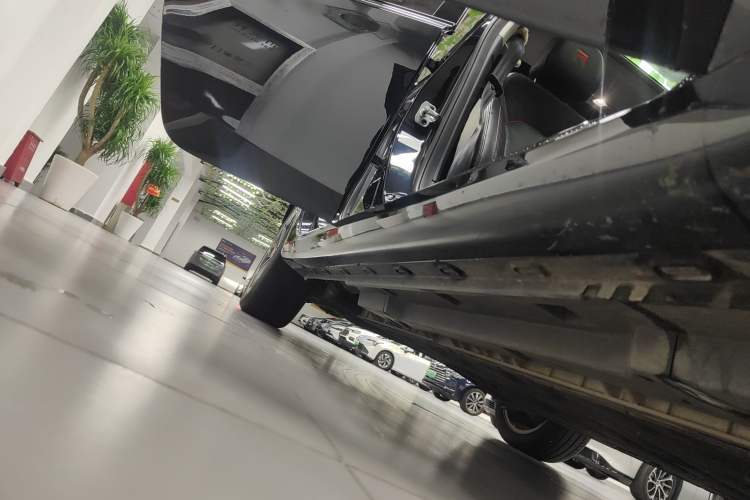 Used  ER6 2021 New Dynamic Edition 520km Smart Leading Version
