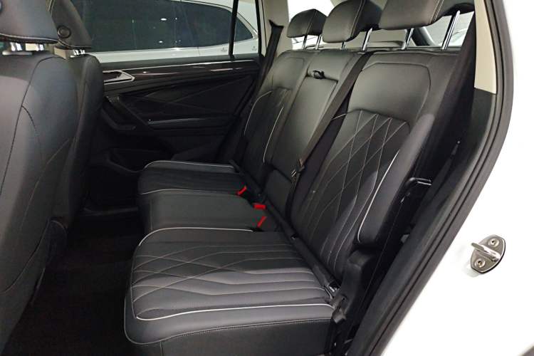 Used Volkswagen Tiguan L 2024 300TSI Automatic Two-Wheel Drive Smart Edition