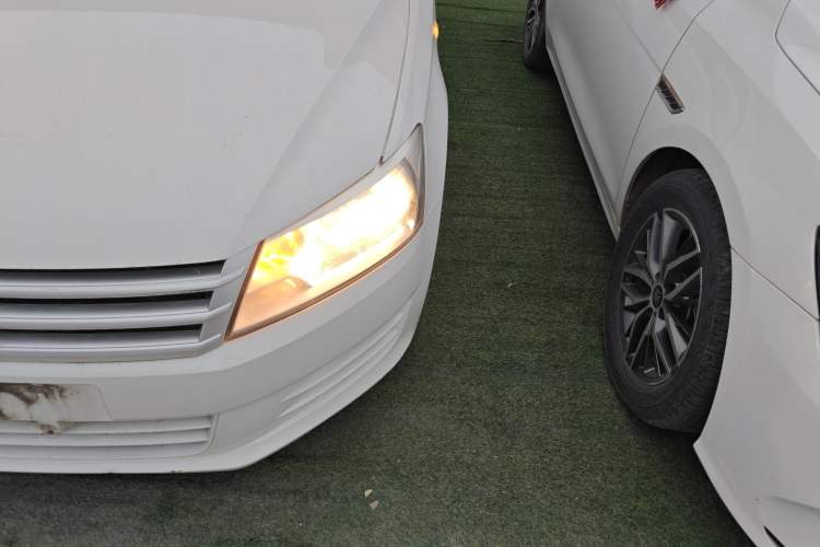 Used Volkswagen Santana 2013 1.4L Manual Fashion Edition