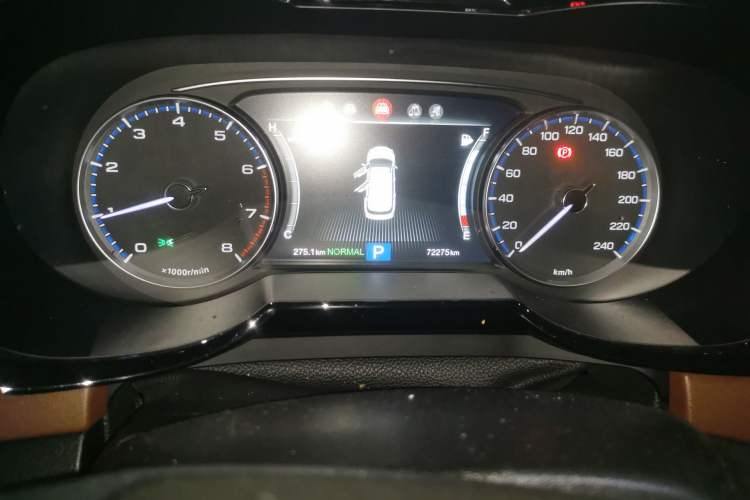 Used GAC Trumpchi GS8 2017 320T Two-Wheel Drive Luxury Smart Connectivity Version (7 Seats)
