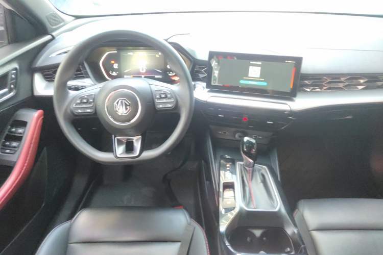 Used MG 5 2021 180 DVVT CVT Youth Luxury Edition