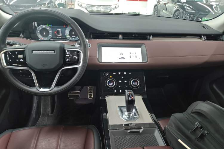 Used Land Rover Range Rover Evoque New Energy 2023 Aurora L P300e Plug-in Hybrid Electric Version