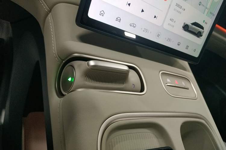 Used Nio ES6 2024 75 kWh