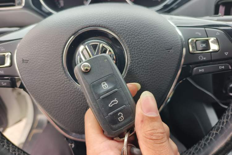 Used Volkswagen Sagitar 2018 1.6L Manual Comfort Model