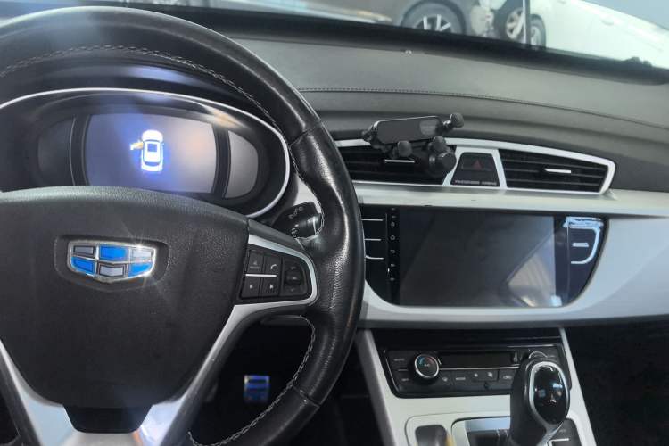 Used Geely Auto Emgrand X7 Sport 2016 1.8TD Automatic Smart Connectivity Version
