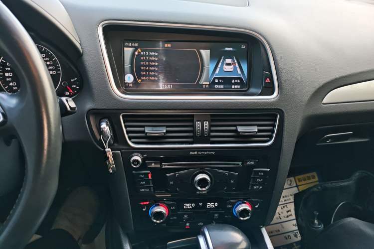 Used Audi Q5 2018 Collector's Edition 40 TFSI Technology Model
