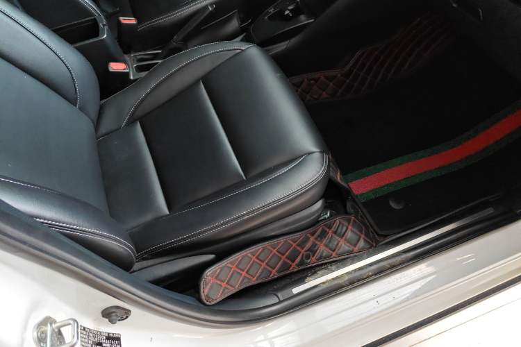 Used Toyota YARiS L 2020 X-Trail X 1.5L CVT Leading Edition
