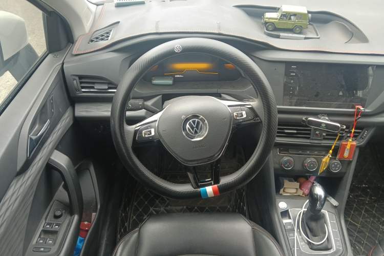 Used Volkswagen Tharu 2022 280TSI Two-Wheel Drive Trend Edition