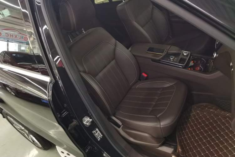 Used Mercedes-Benz GLE 2018 GLE 320 4MATIC Luxury Collection Edition
