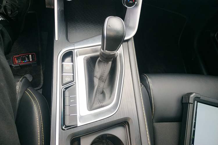 Used Geely Auto Binray 2021 1.4T CVT Asian Games Edition
