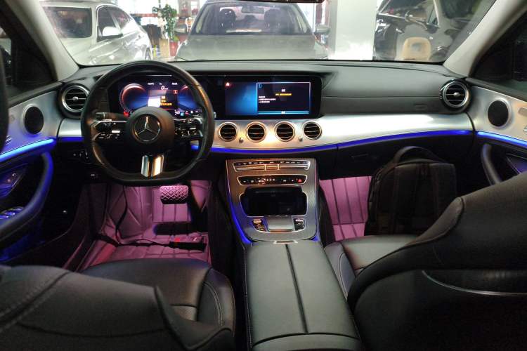 Used Mercedes-Benz E-Class 2021 Restyled E 300 L Sporty and Stylish Edition
