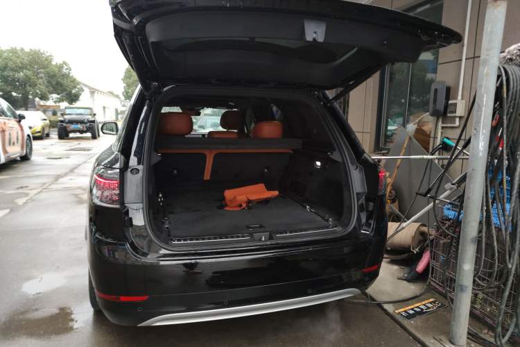 Used Hima AITO M9 2024 Range-Extended Max Edition 42 kWh 5-Seater Version
