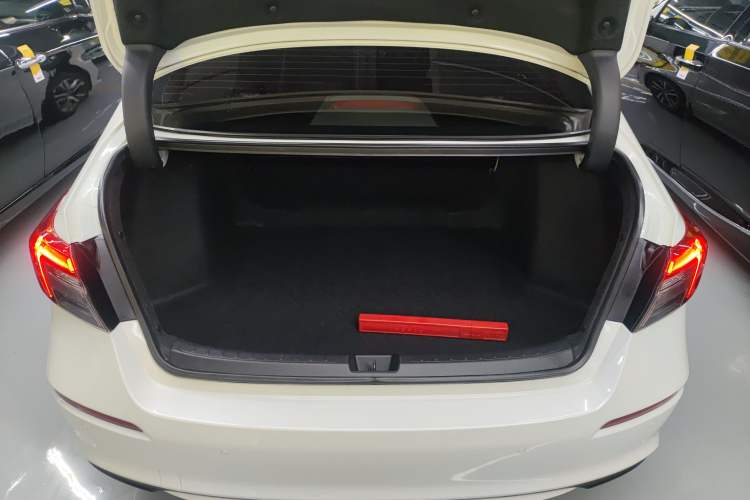 Used Honda Civic 2022 240TURBO CVT Dynamic Edition
