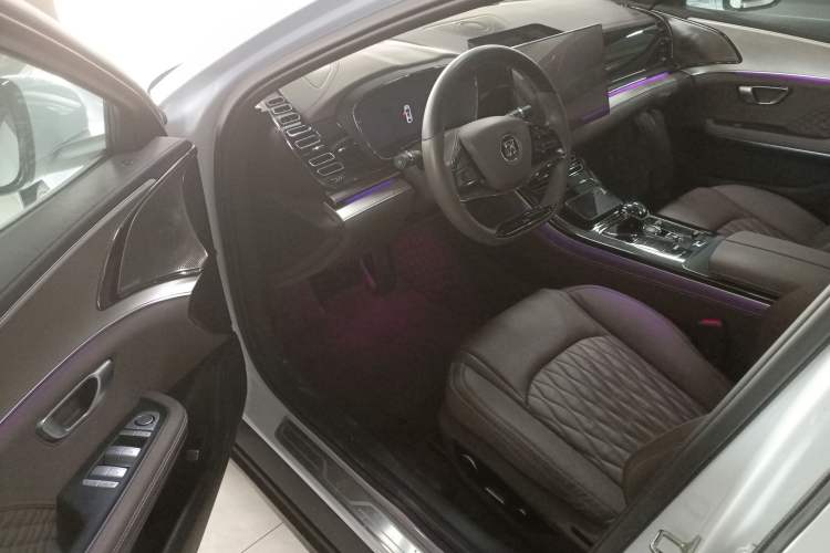 Used BYD Han 2023 EV Champion Edition 605KM Front-Drive Premium Model