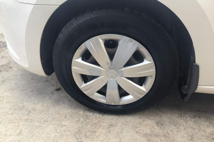 Used Volkswagen Jetta 2013 1.6L Manual Fashion Edition