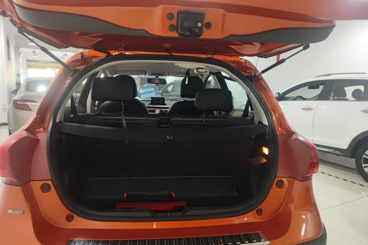 Used Haval H1 2016 Blue Label 1.5L Manual Luxury Model
