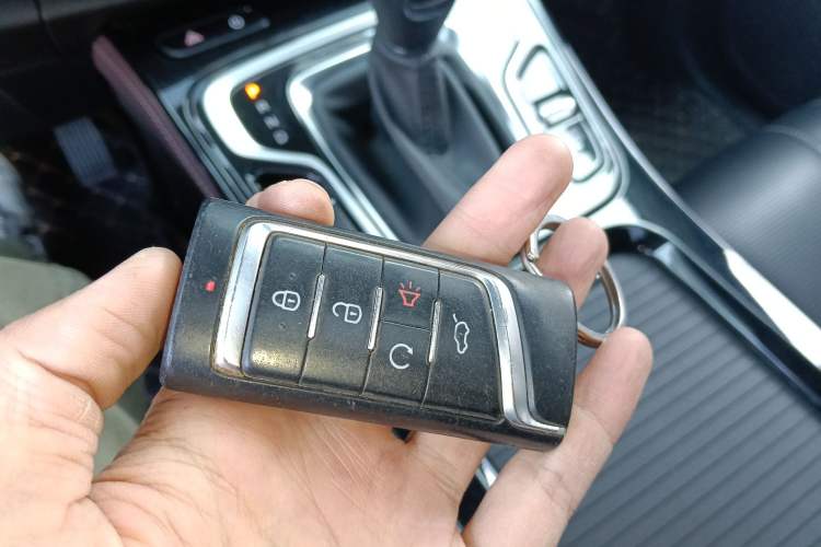 Used GAC Trumpchi M6 2023 PRO 270T DCT Luxury Edition
