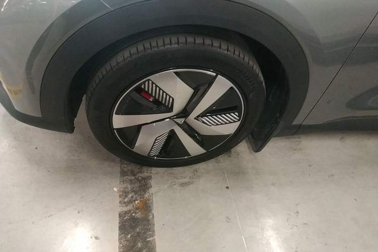 Used  S05 2024 200 Ultra Range-Extended Long-Range Version
