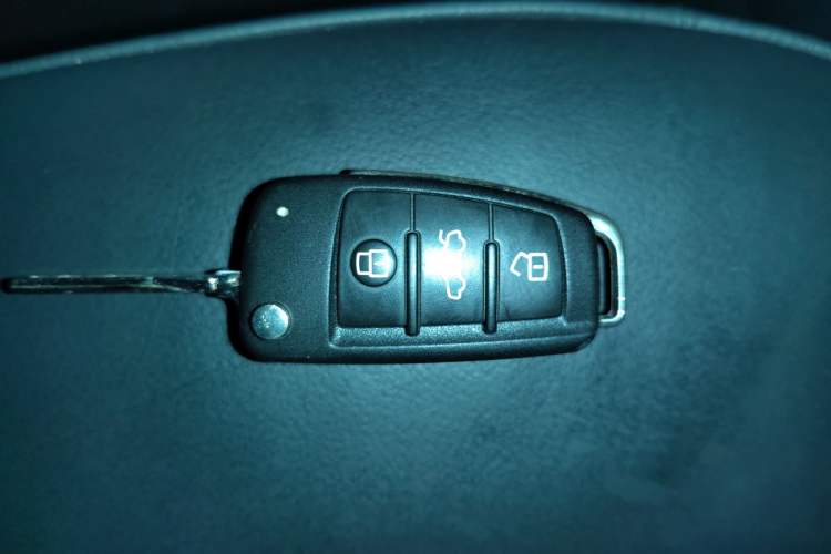 Used Audi Q3 2015 35 TFSI Comfort Model
