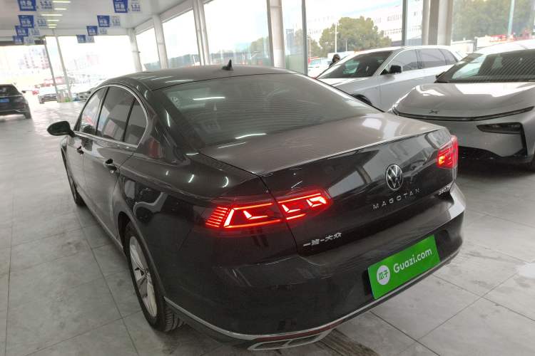 Used Volkswagen Magotan 2025 Zhongxiang Version 280TSI DSG Comfort Edition