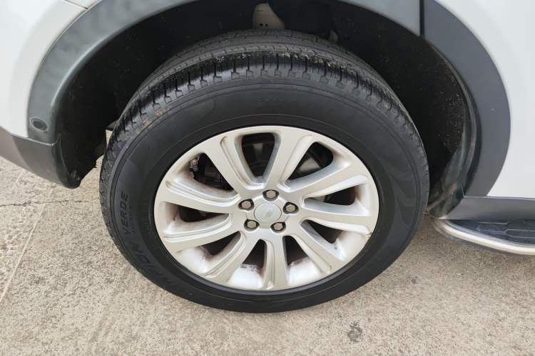 Used Land Rover Discovery Sport 2019 240 PS SE Version China V Standard
