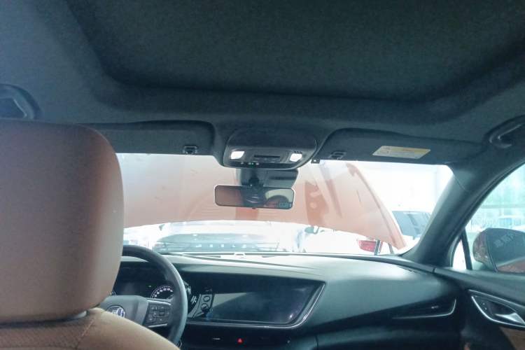 Used Buick Envision 2020 Encore S 652T Four-Wheel Drive Luxury Model
