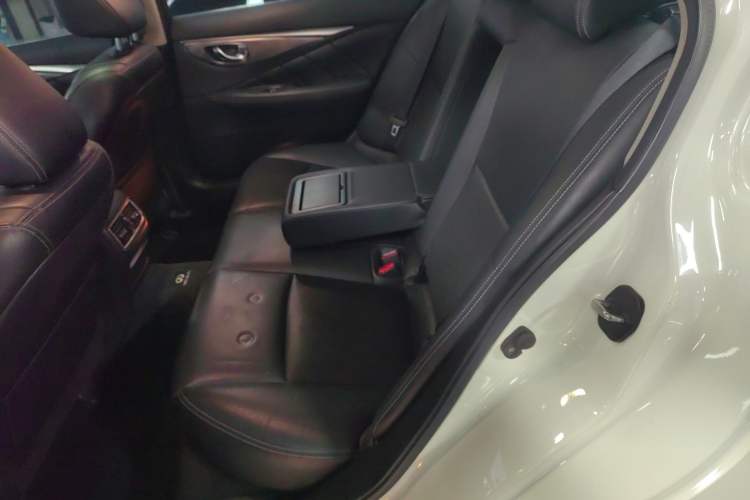 Used Infiniti Q50L 2016 2.0T Enjoyment Edition