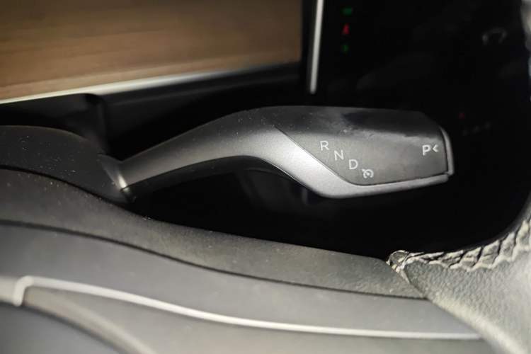 Used Tesla Model Y 2022 Performance High-Performance All-Wheel-Drive Version
